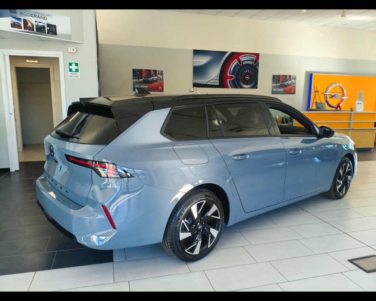 Foto OPEL Astra ST GS Diesel 130cv (96kW) Automatico