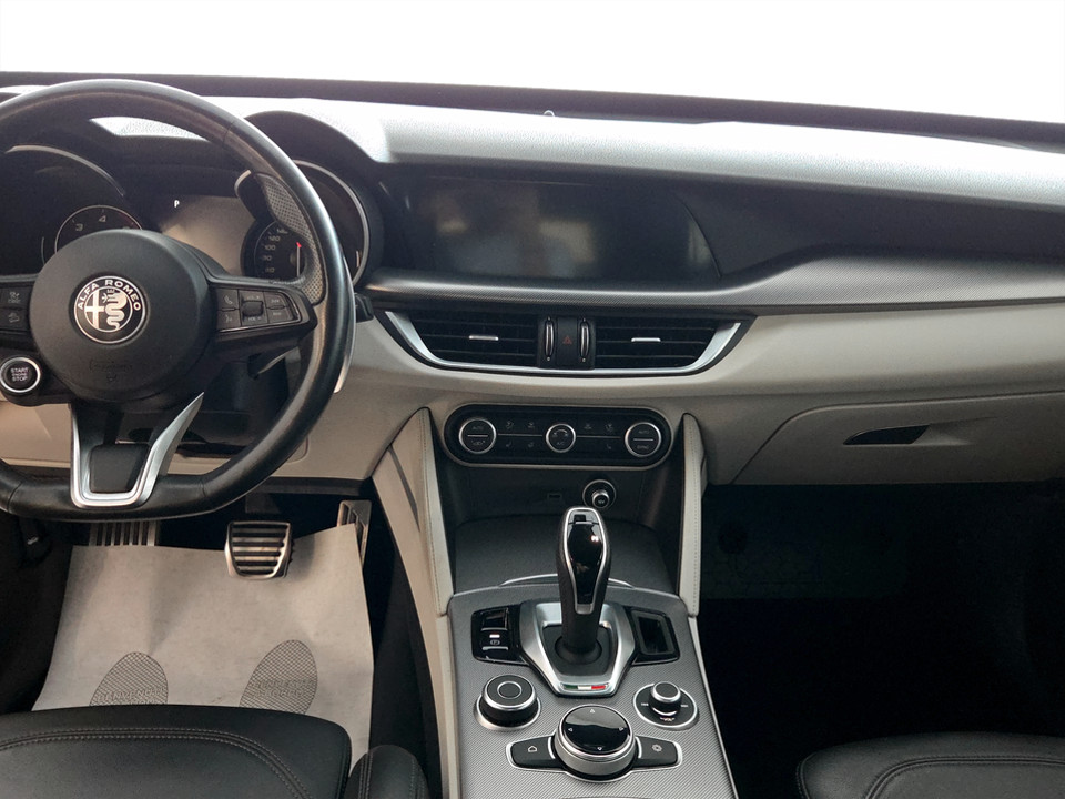 ALFA ROMEO Stelvio 2.2 t Veloce Q4 210cv auto Diesel usato - 10
