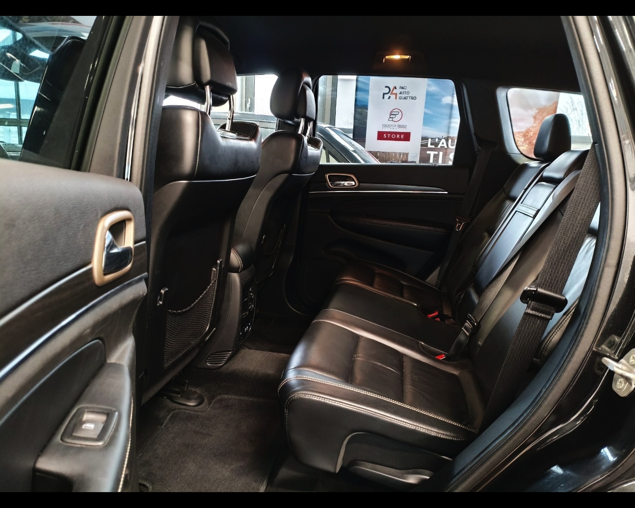 Foto JEEP Grand Cherokee 3.0 crd (mjt II) V6 Limited 250cv auto