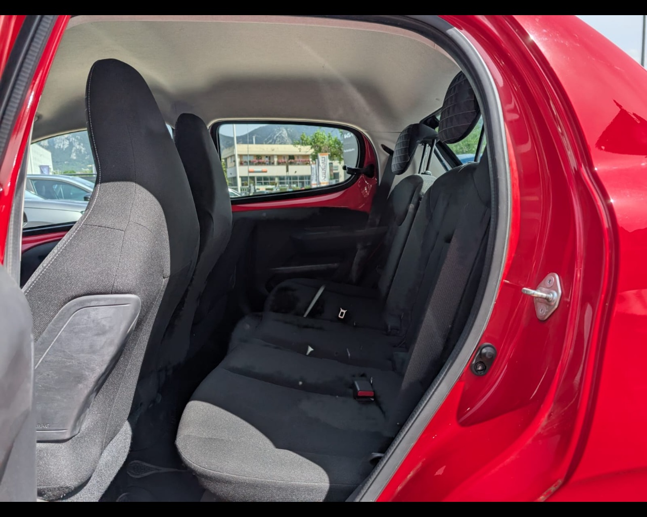 Foto PEUGEOT 108 5p 1.0 vti Active s&s