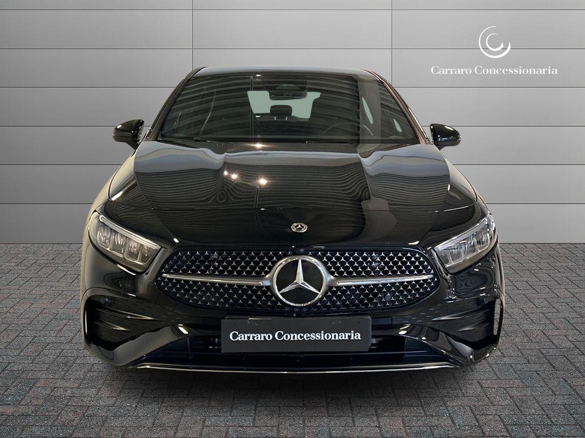 Mercedes  Classe A 180 D Advanced Plus AMG Line 8G-DCT - 3