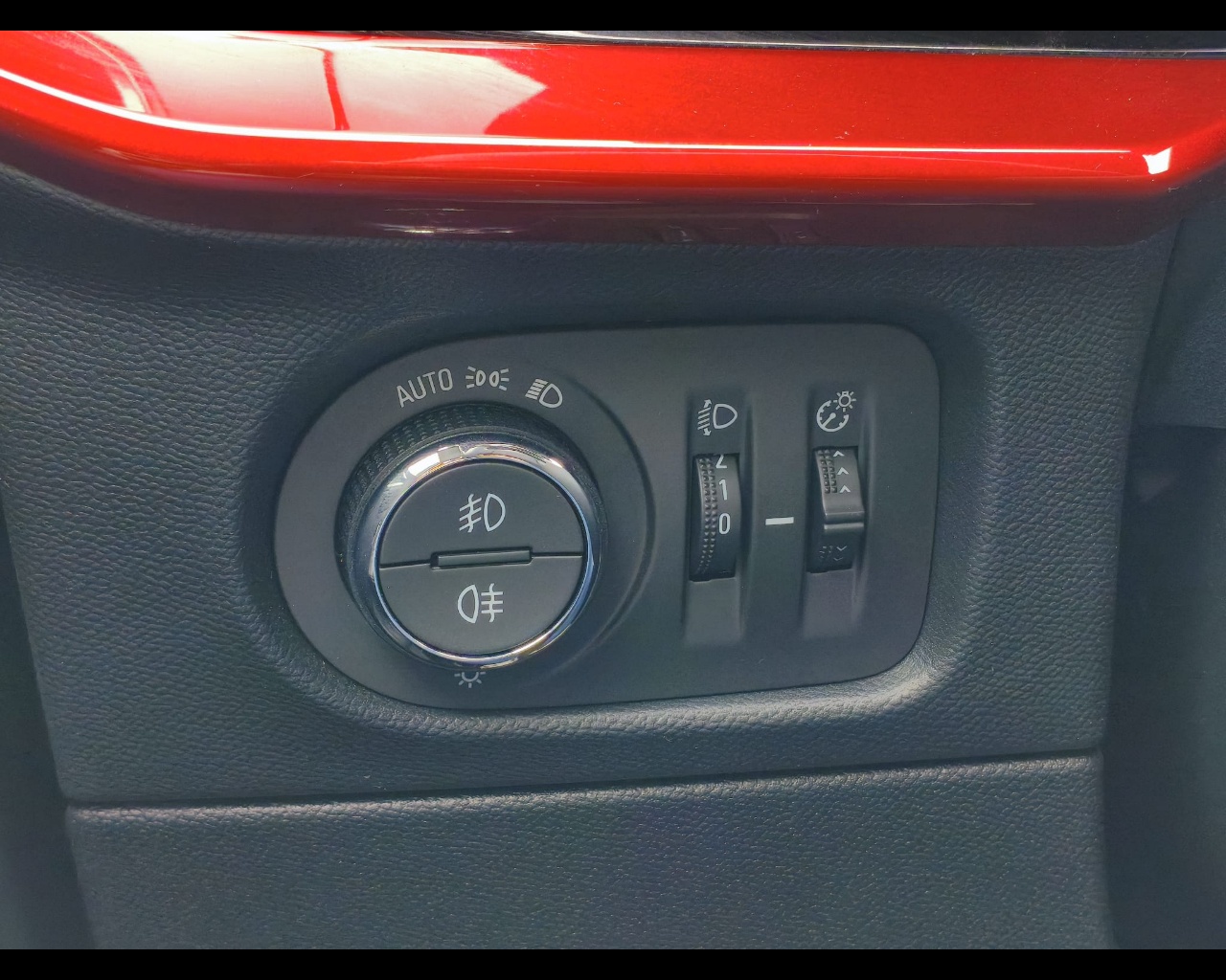 Foto OPEL Mokka 1.2 t GS s&s 136cv