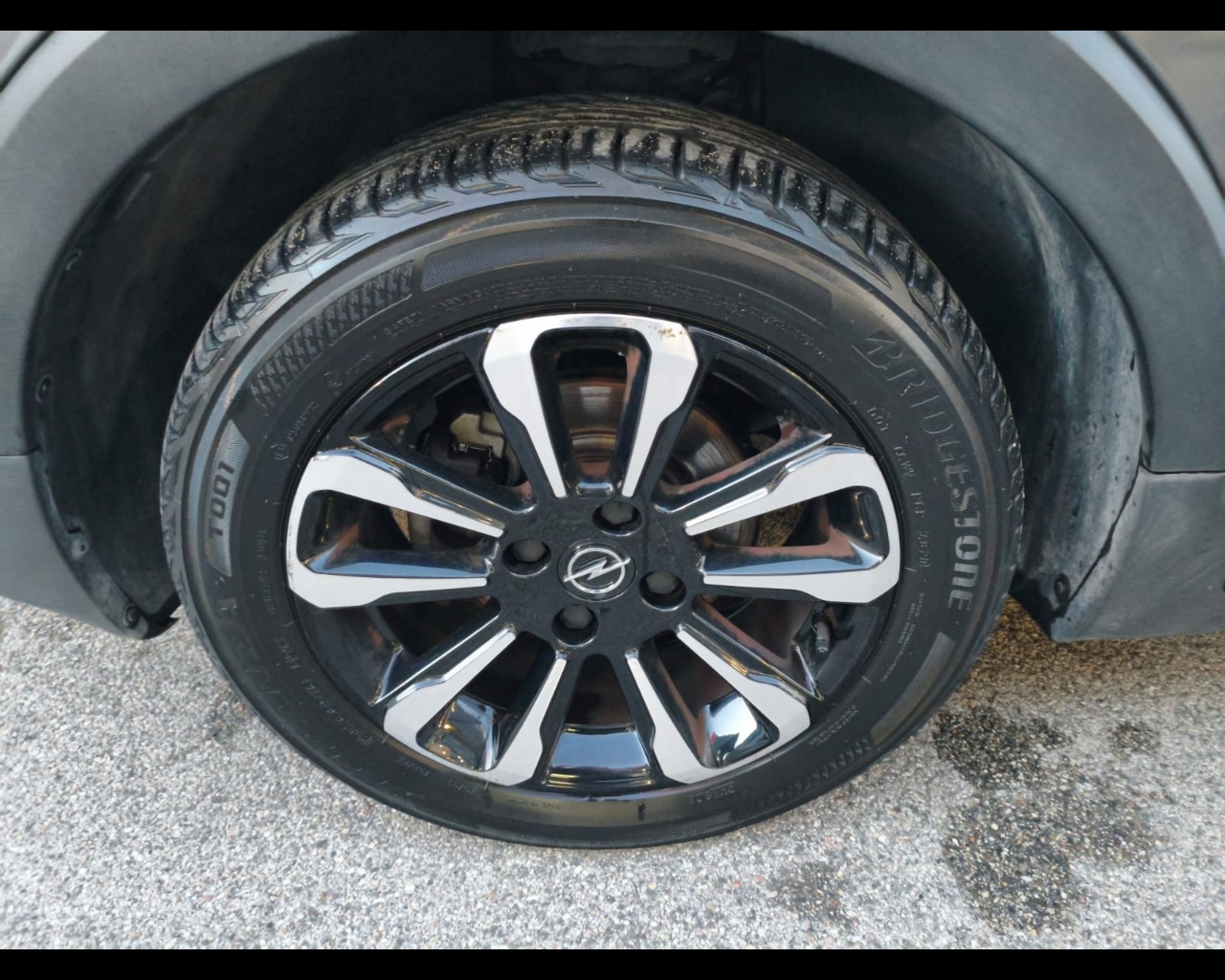 Foto OPEL Crossland 1.2 Elegance s&s 83cv