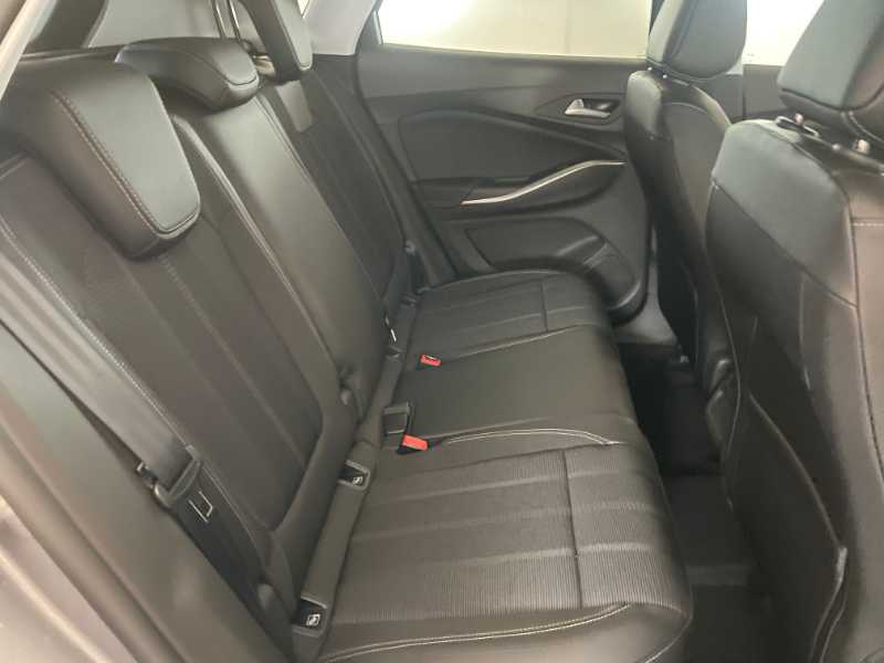 Grandland Business Elegance 1.2 130cv At8