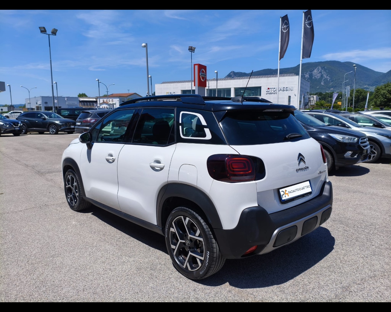 Foto CITROEN C3 Aircross 1.5 bluehdi Shine Pack s&s 110cv