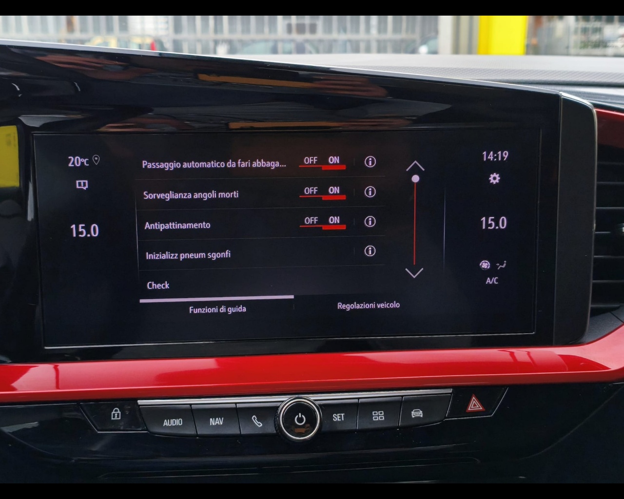 Foto OPEL Mokka 1.2 t GS s&s 136cv