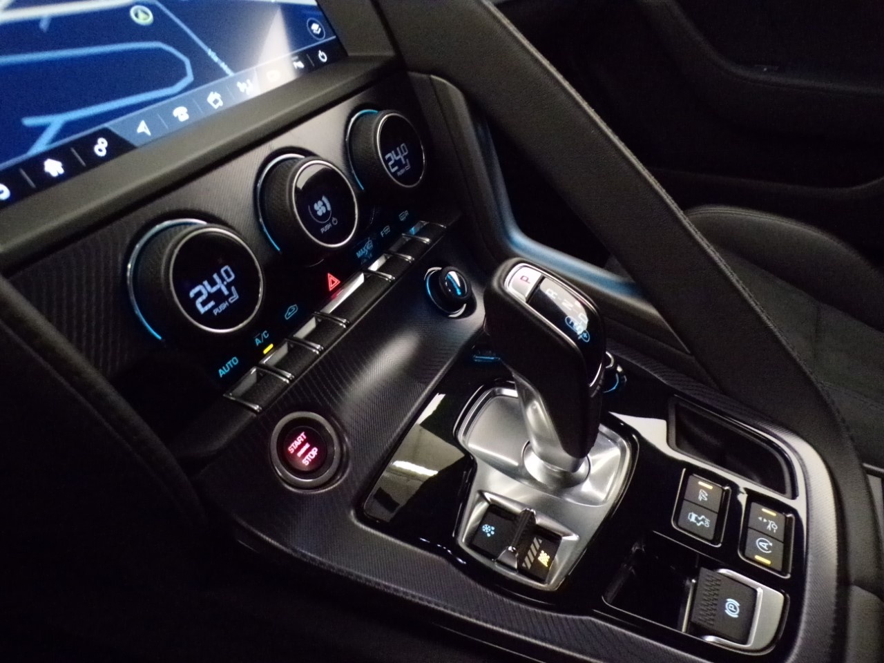 Jaguar F-Type F-Type Coupe 2.0 I4 300cv R-Dynamic RWD Auto - 16