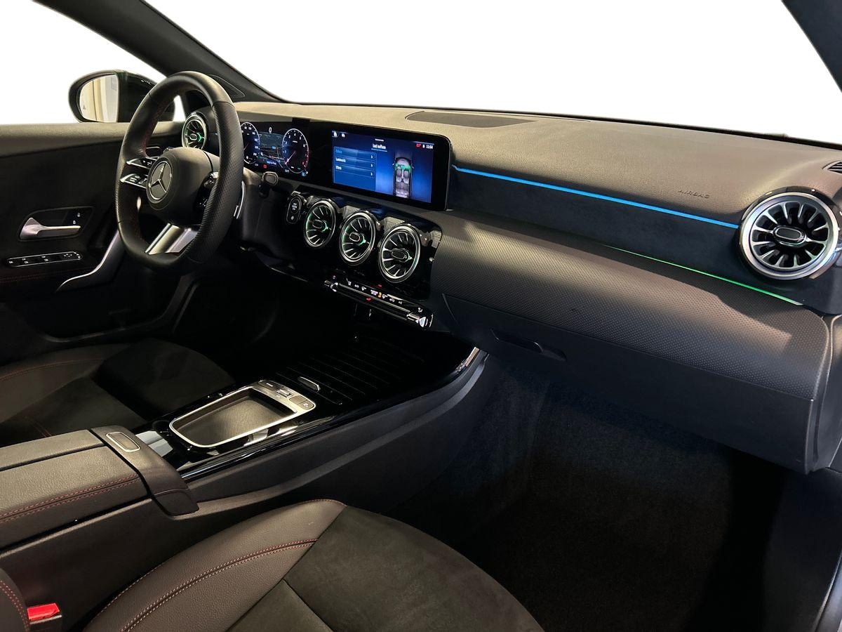 Mercedes  Classe A 180 Advanced Plus AMG Line 7G-DCT - 15