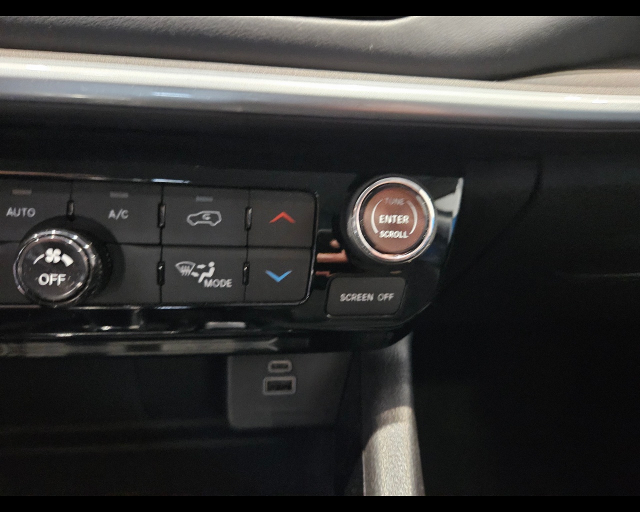 JEEP Compass Plug-In Hybrid My23 Limited 1.3 Turbo T4 Phev 4xe At6 190cv E6.4 Ibrida usato - 19