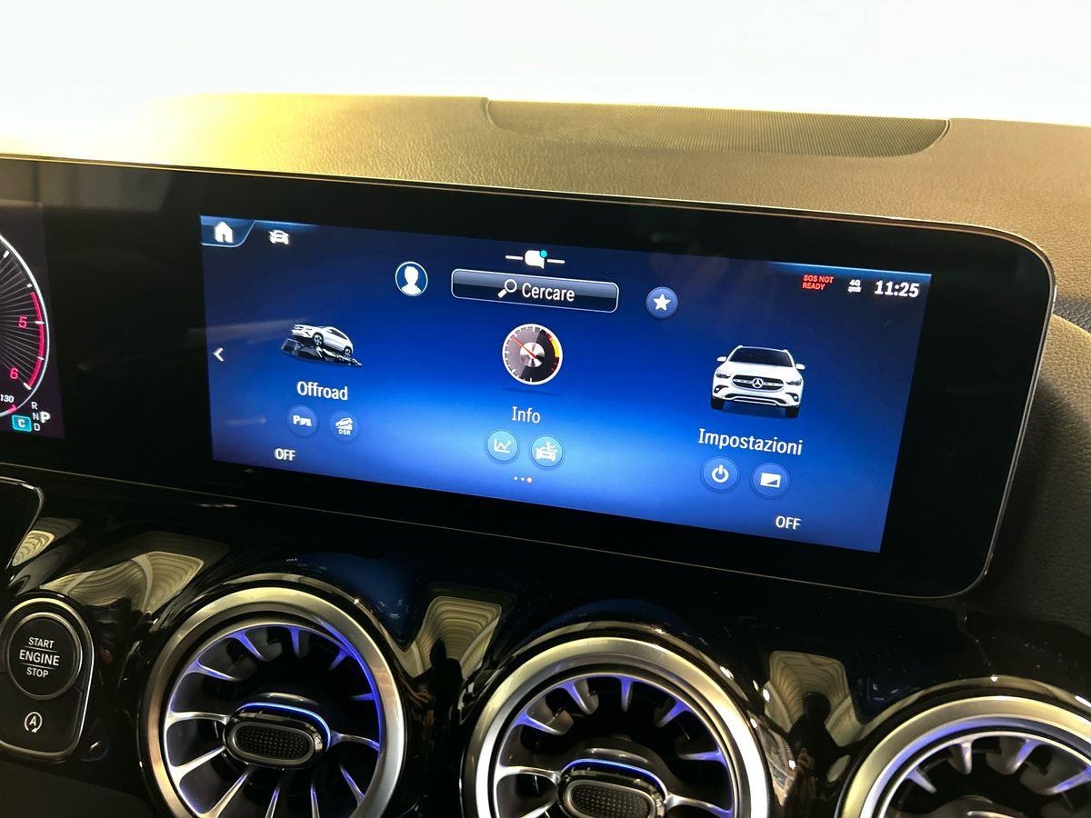 Mercedes  GLA 200 D AMG Line Advanced Plus 4Matic 8G-DCT - 12