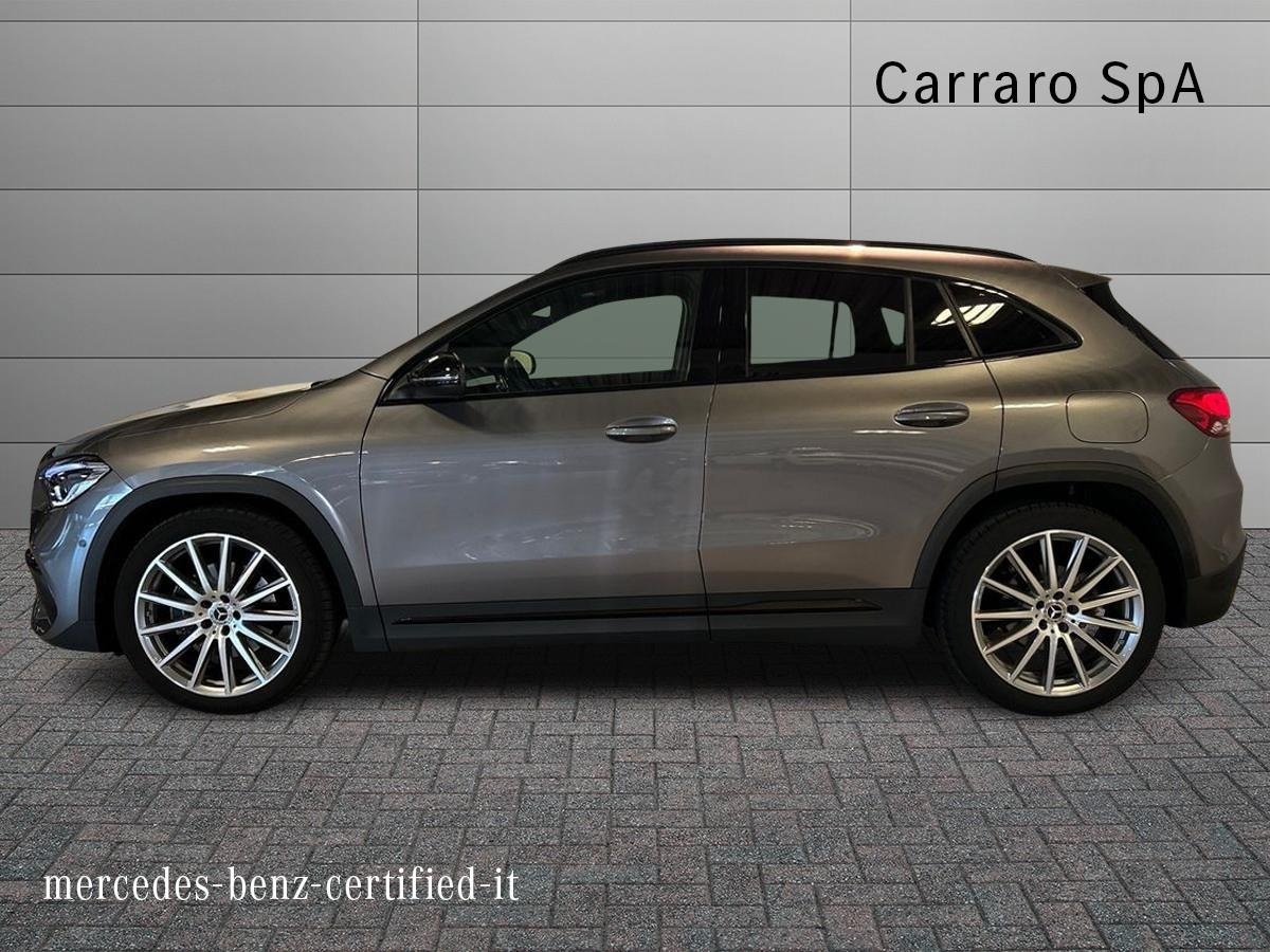 Mercedes GLA GLA 200 Premium 7G-DCT - 6