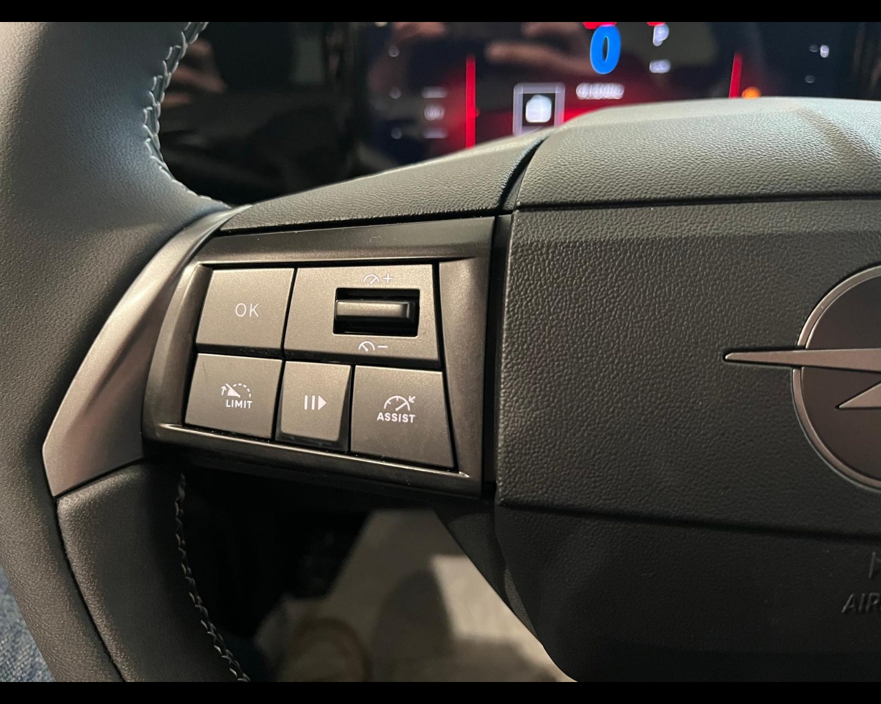 Foto OPEL Mokka 1.2 hybrid GS 136cv dct6