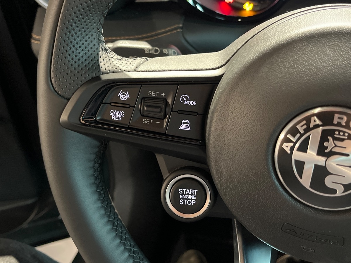Alfa Romeo Tonale Nuovo Ibrido benzina Tonale Rovigo