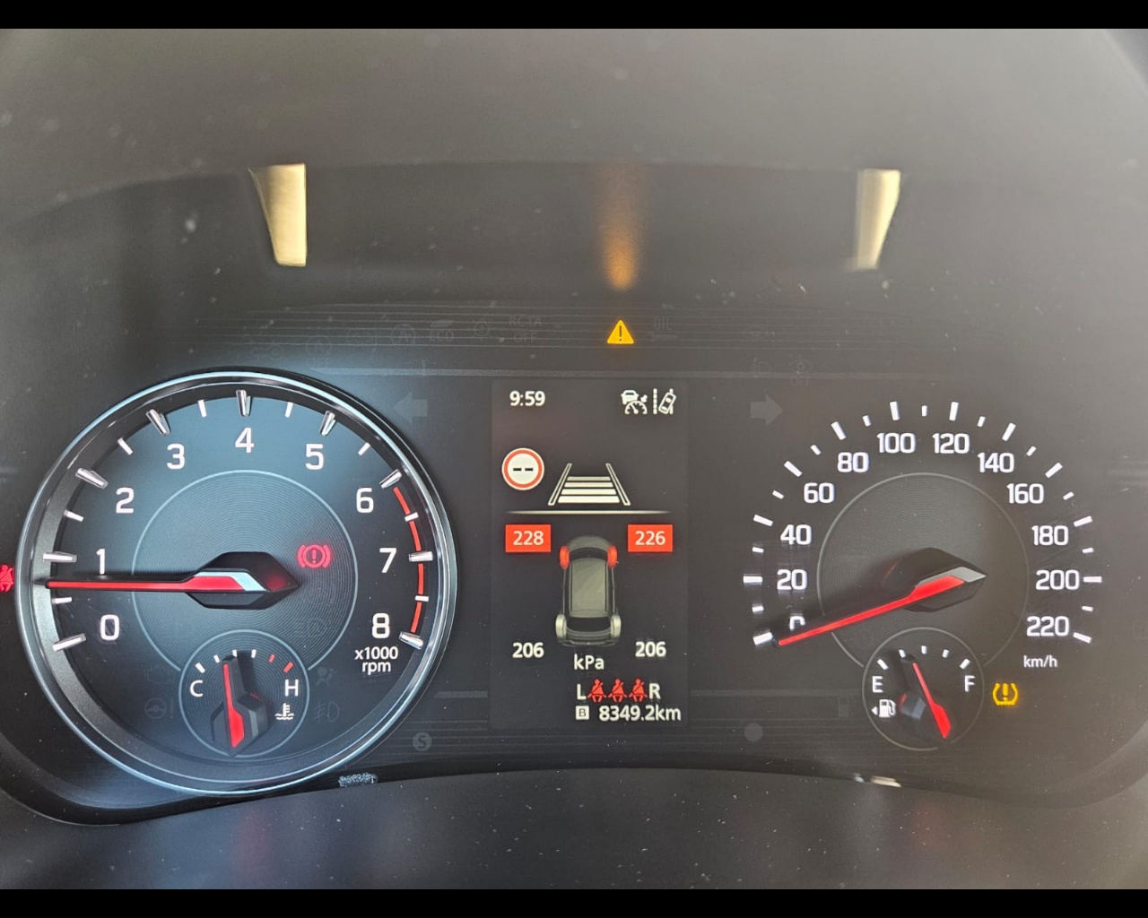 Foto SUZUKI Swift 1.2h Top 2wd