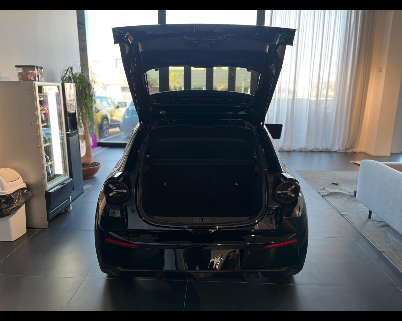 Foto LANCIA Nuova Ypsilon Ibrida Ypsilon Lx 1.2 100cv Ibrida