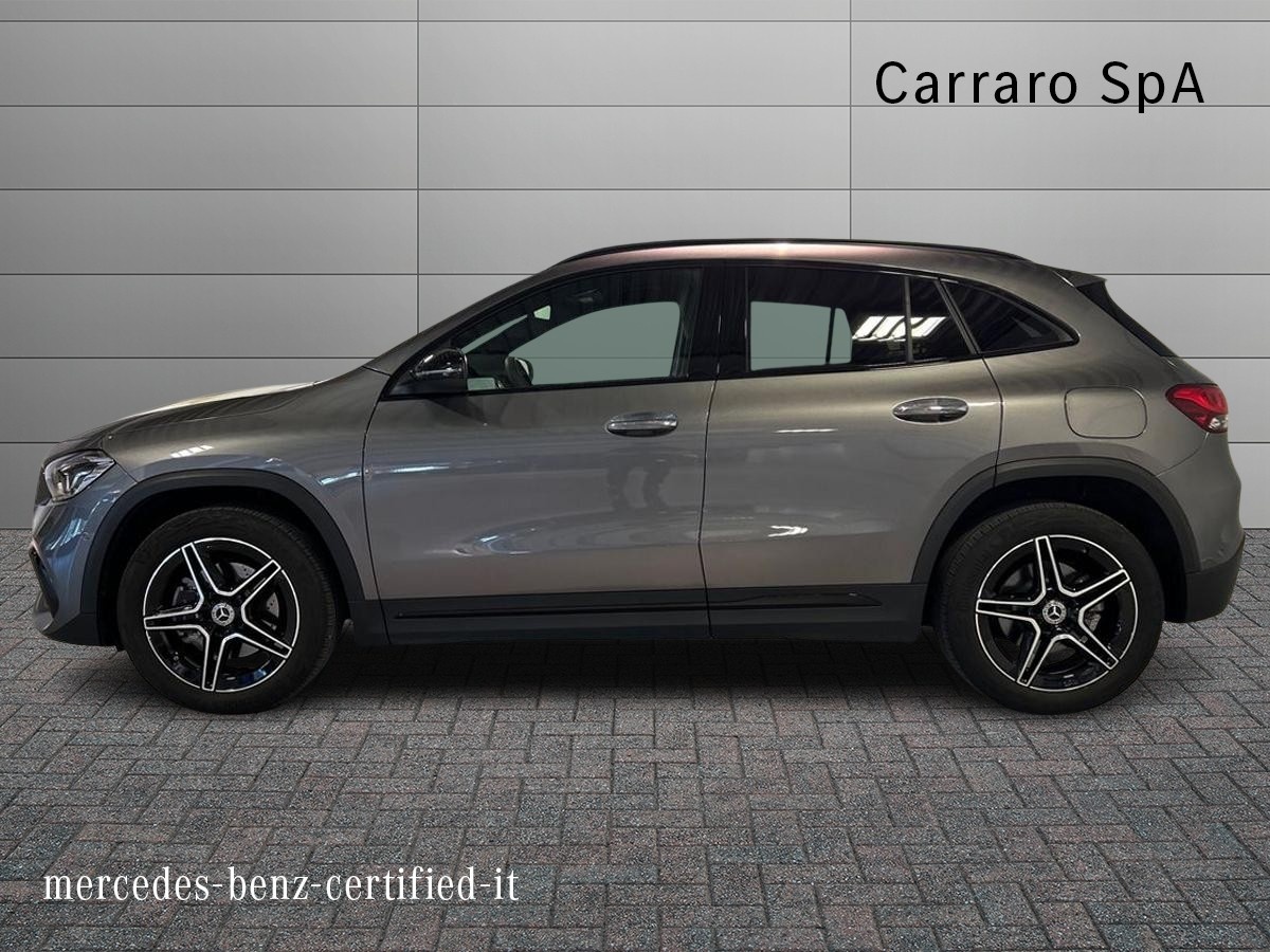 Mercedes GLA GLA 250 e Plug in hybrid (e EQ-POWER) Premium Speedshift DCT AMG 8G - 6
