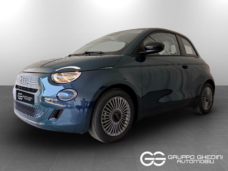 FIAT 500 Hybrid Berlina Icon 1.0 Hybrid Berlina Ibrida km0