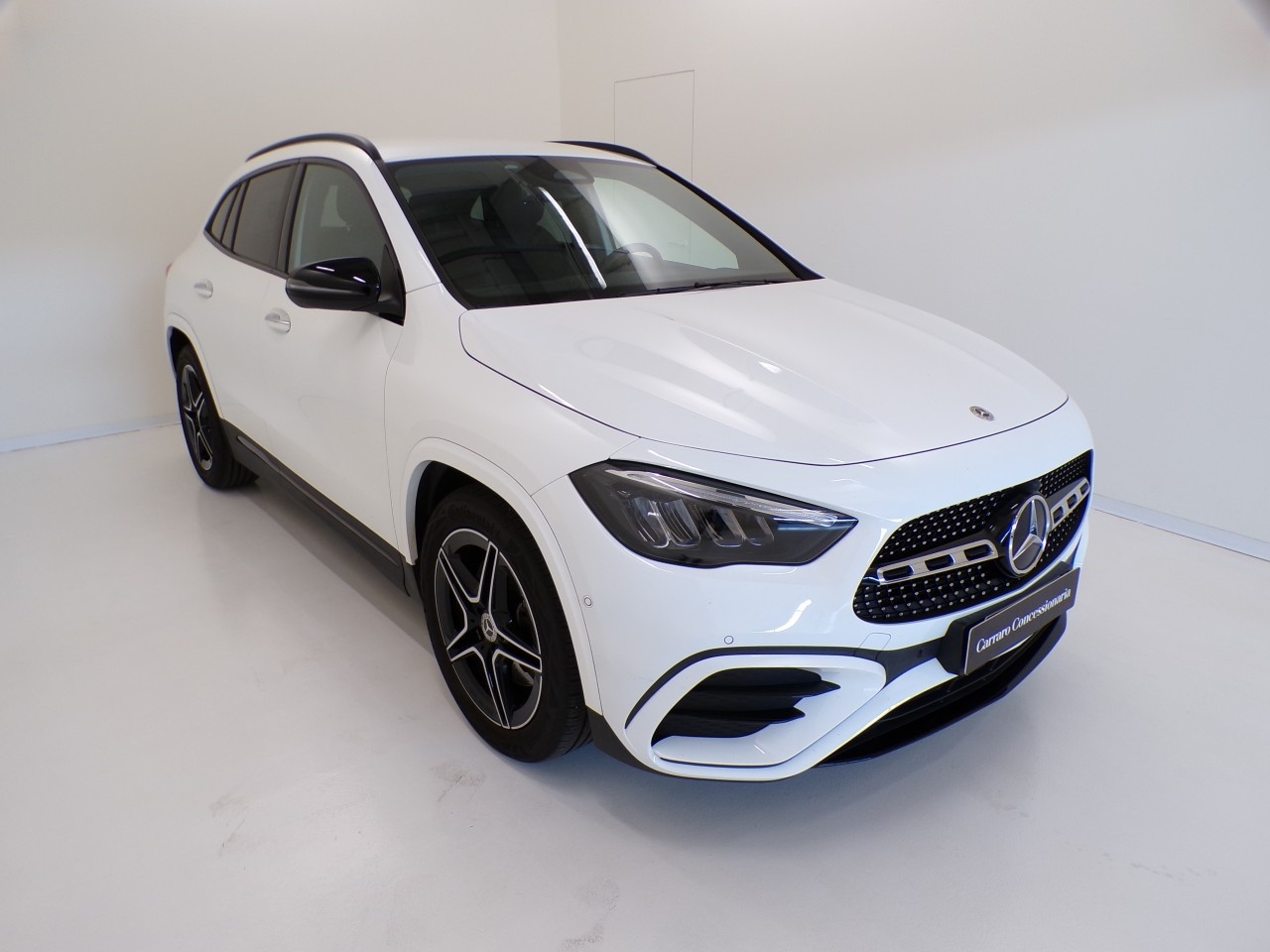 Mercedes  GLA 250 AMG Line Advanced Plus 4Matic 8G-DCT - 3