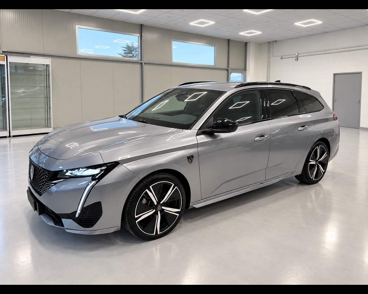 Peugeot 308 SW 1.2 hybrid GT 145cv e-dcs 6