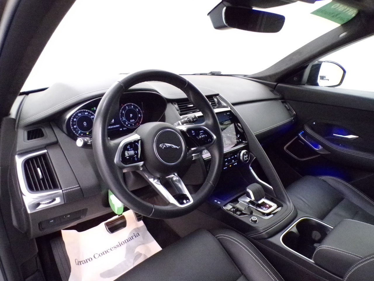 Jaguar E-Pace E-Pace 2.0 I4 249cv R-Dynamic HSE AWD Auto - 12