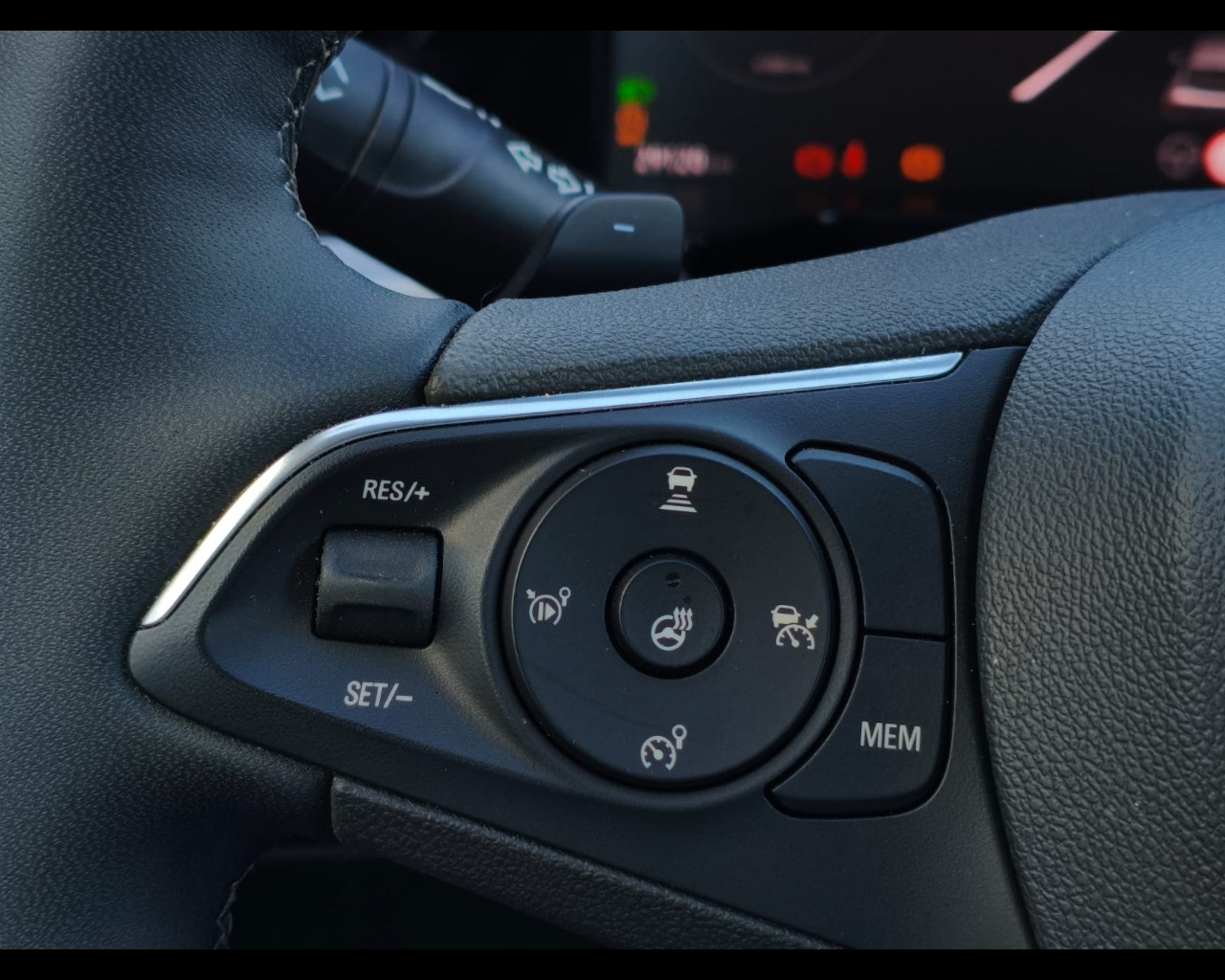 Foto OPEL Grandland 1.5 ecotec GS s&s 130cv at8