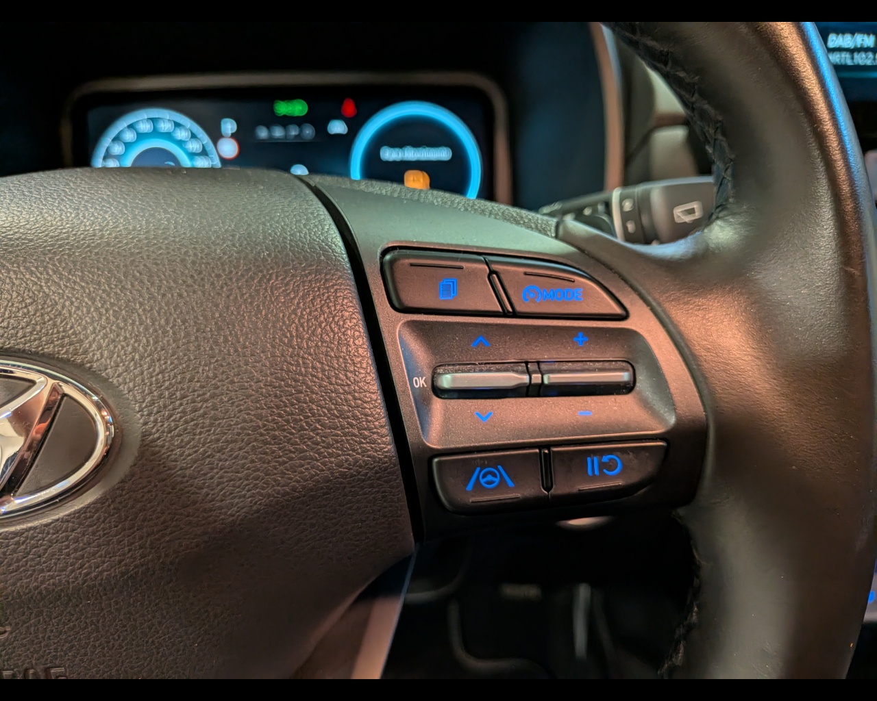 Foto HYUNDAI Kona 1.6 gdi hev Xline Safety Pack 2wd 141cv dct