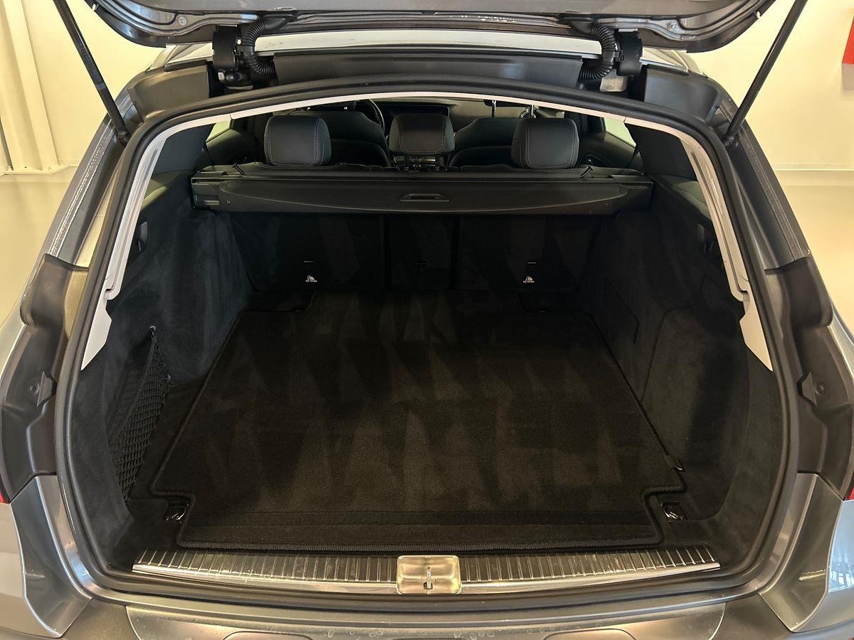 Mercedes Classe E Station Wagon Classe E Station Wagon All-Terrain 220 D Premium 4Matic 9G-Tronic Plus - 8