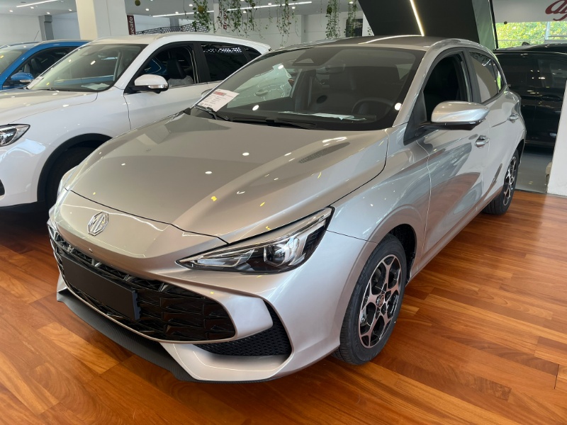 MG – MG3 1.5 Hybrid+ Luxury