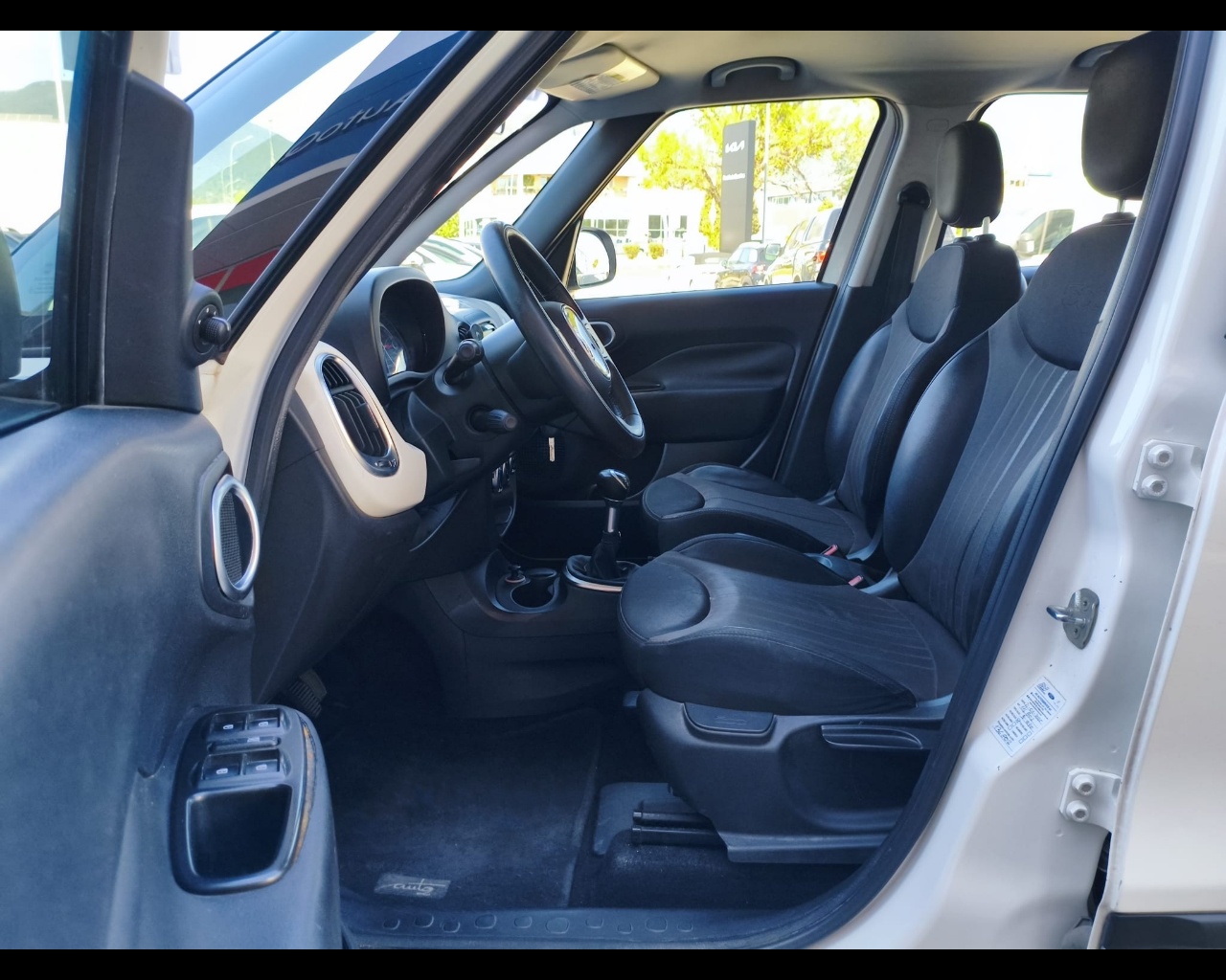 Foto FIAT 500L 1.3 mjt Pop Star 85cv