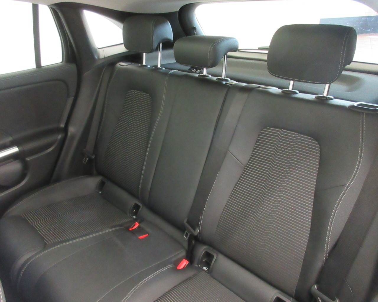Mercedes GLA GLA 200 Sport Plus 7G-DCT - 14