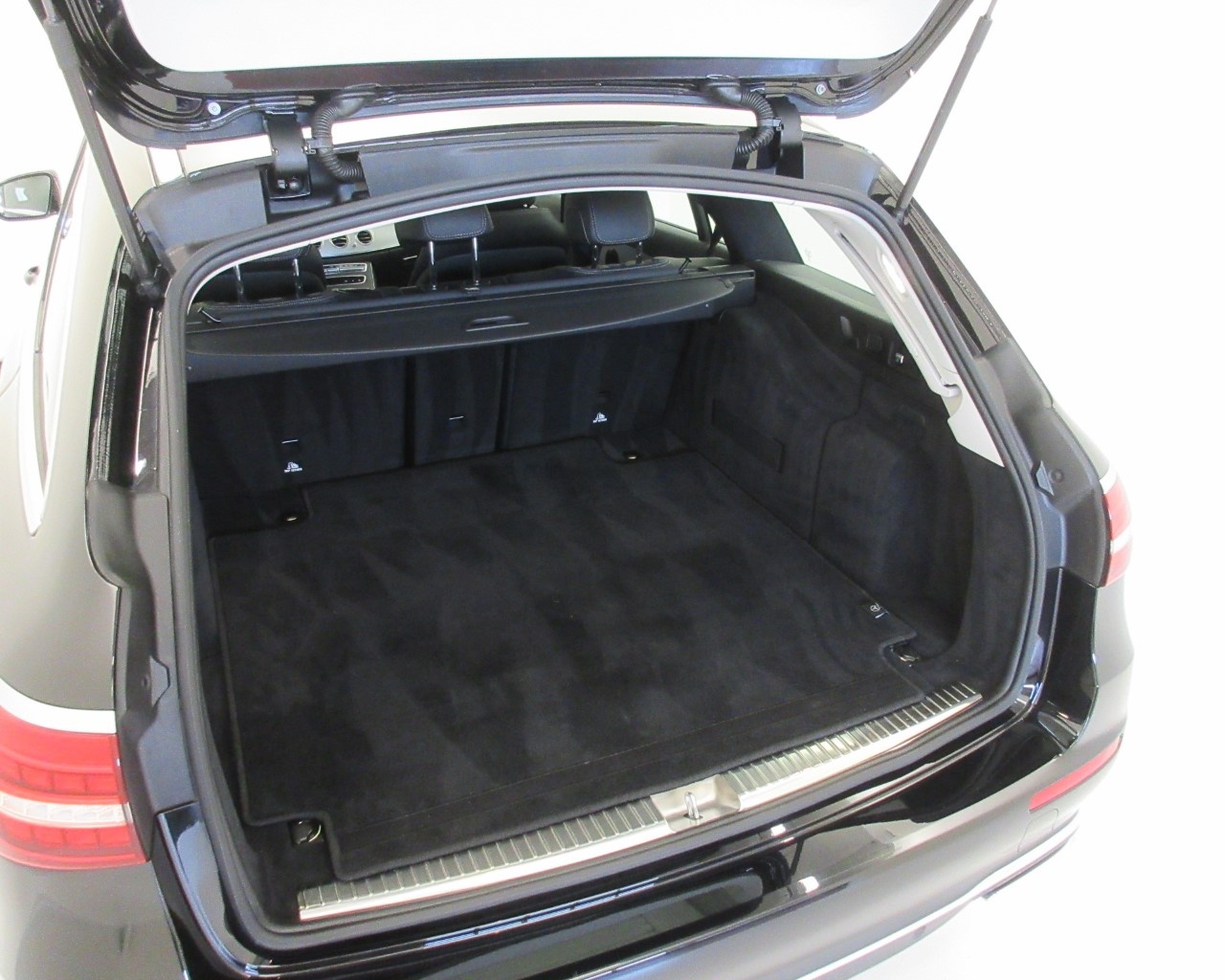 Mercedes Classe E Station Wagon Classe E Station Wagon 200 D Business Sport 9G-Tronic Plus - 9