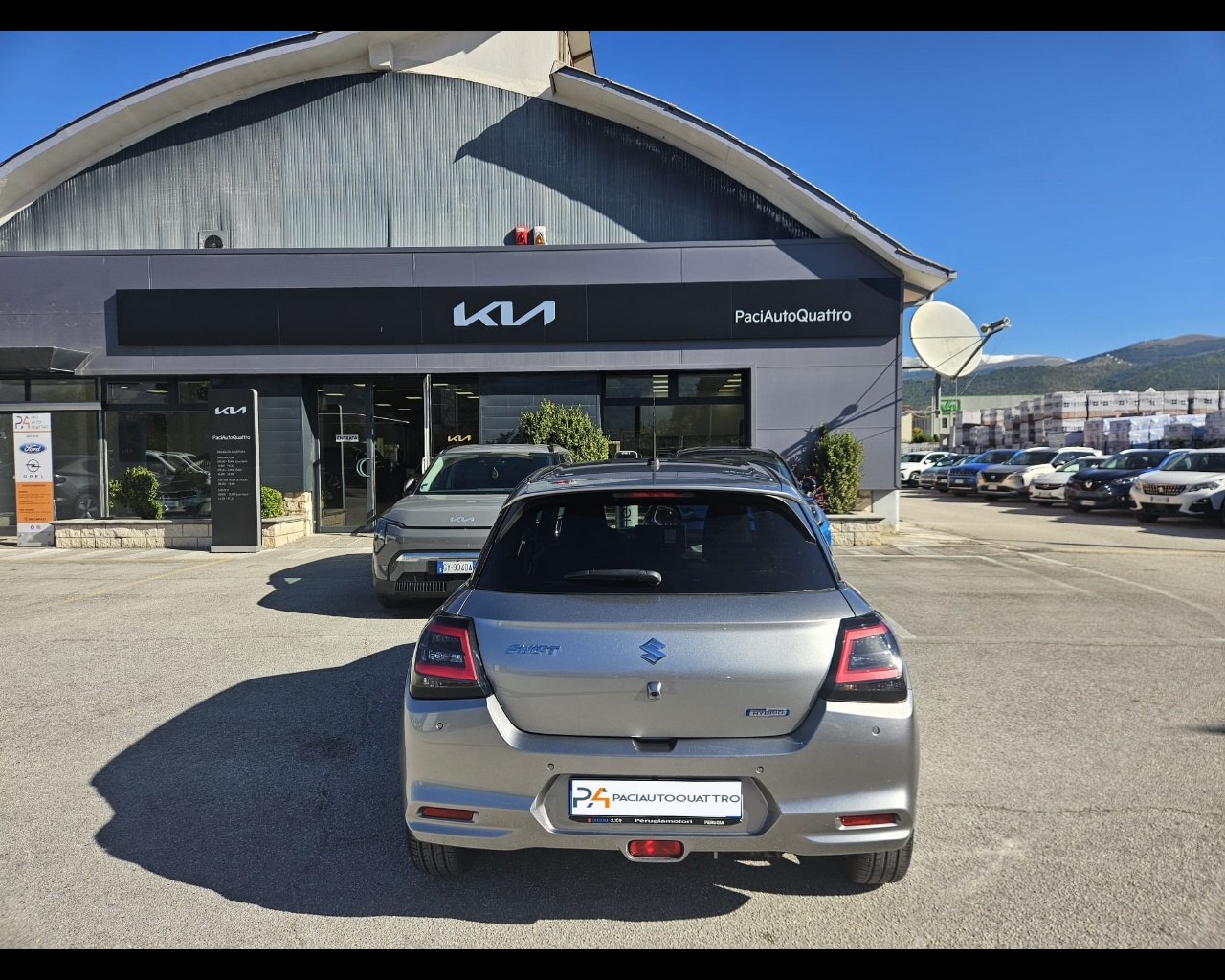 Foto SUZUKI Swift 1.2h Top 2wd
