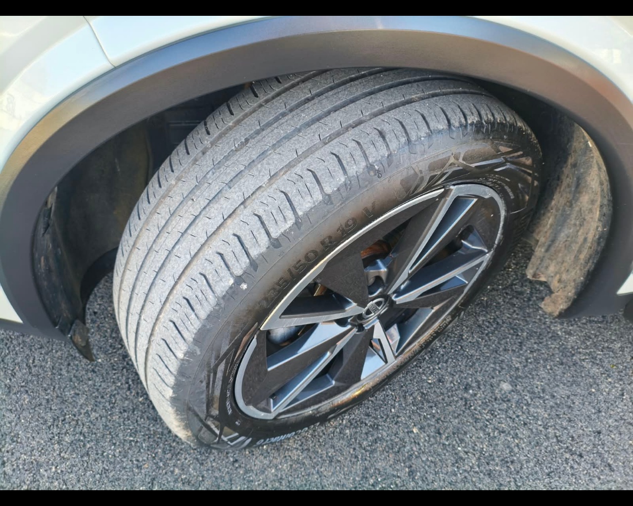Foto NISSAN Qashqai 1.3 mhev N-Connecta 2wd 140cv