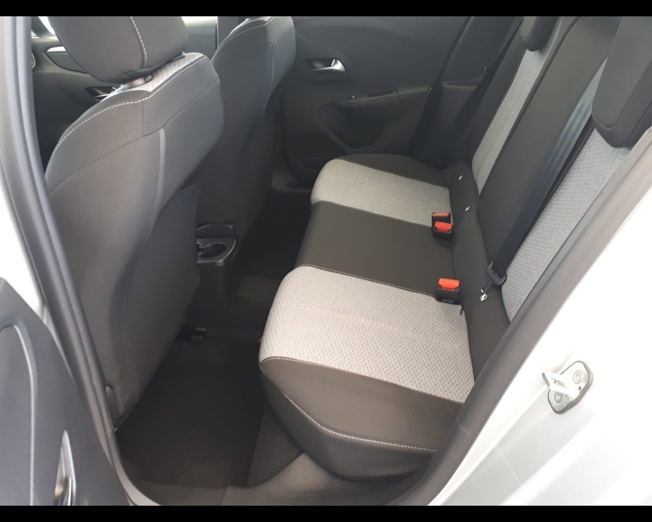 Foto OPEL Corsa 1.2 Edition s&s 100cv