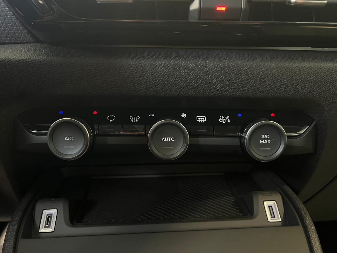 CITROEN C4 HYBRID 145 e-DCS6 – PLUS Ibrido benzina Aziendale - 10