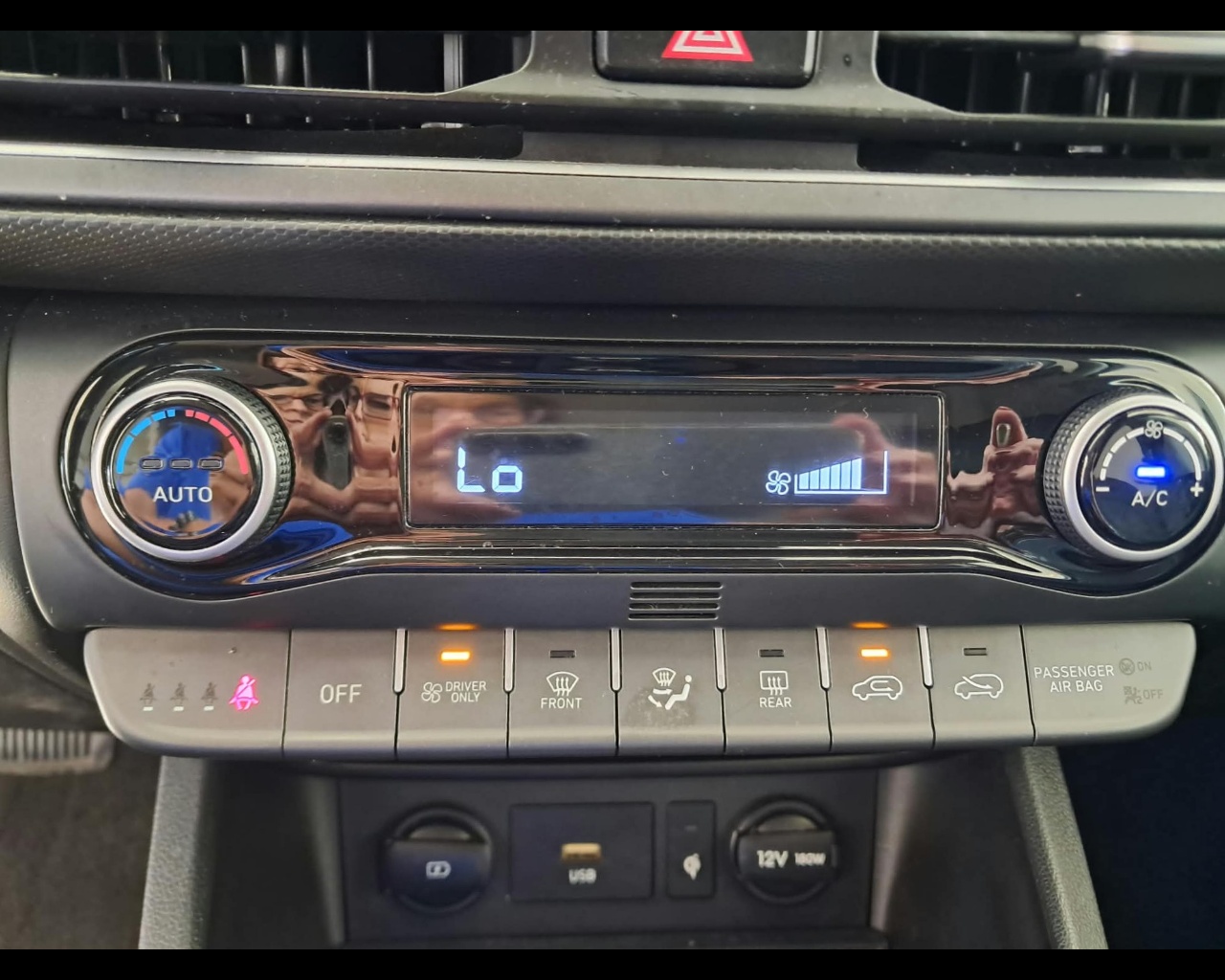 Foto HYUNDAI Kona 1.6 hev Exellence Premium Pack 2wd dct