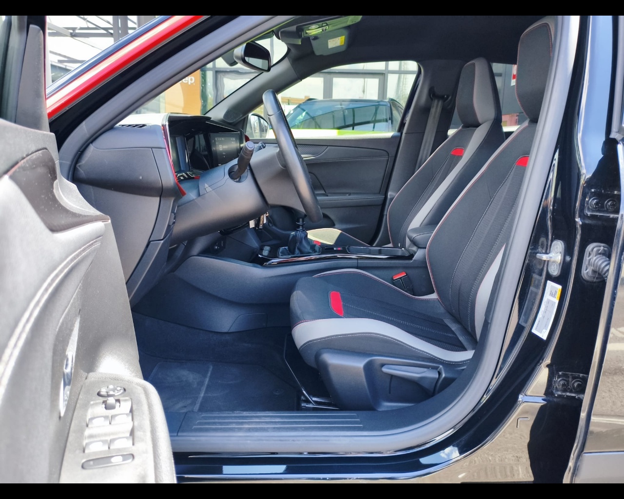 Foto OPEL Mokka 1.2 t GS s&s 136cv