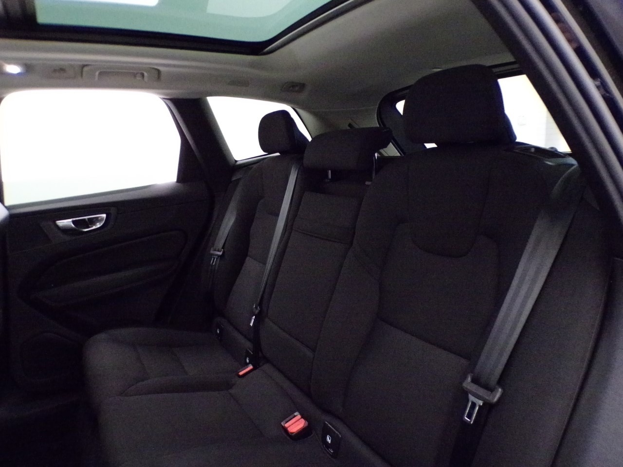 Volvo XC60 XC60 2.0 T6 Recharge Plug-in Hybrid  Inscription Expression AWD Auto - 16