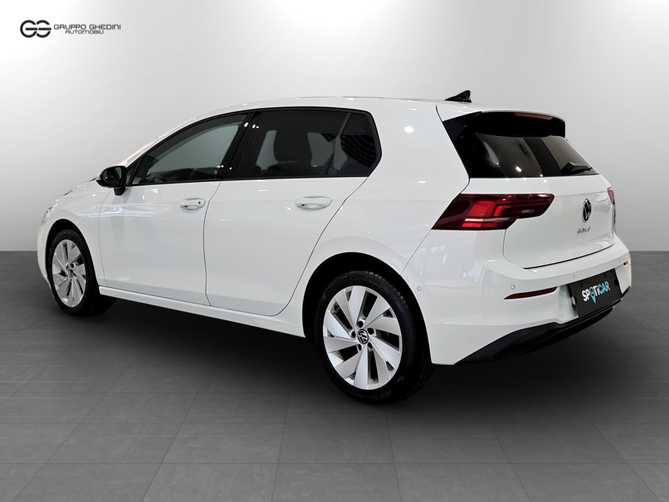 VOLKSWAGEN Golf 1.5 tsi Edition Plus 115cv Benzina Usato - 2