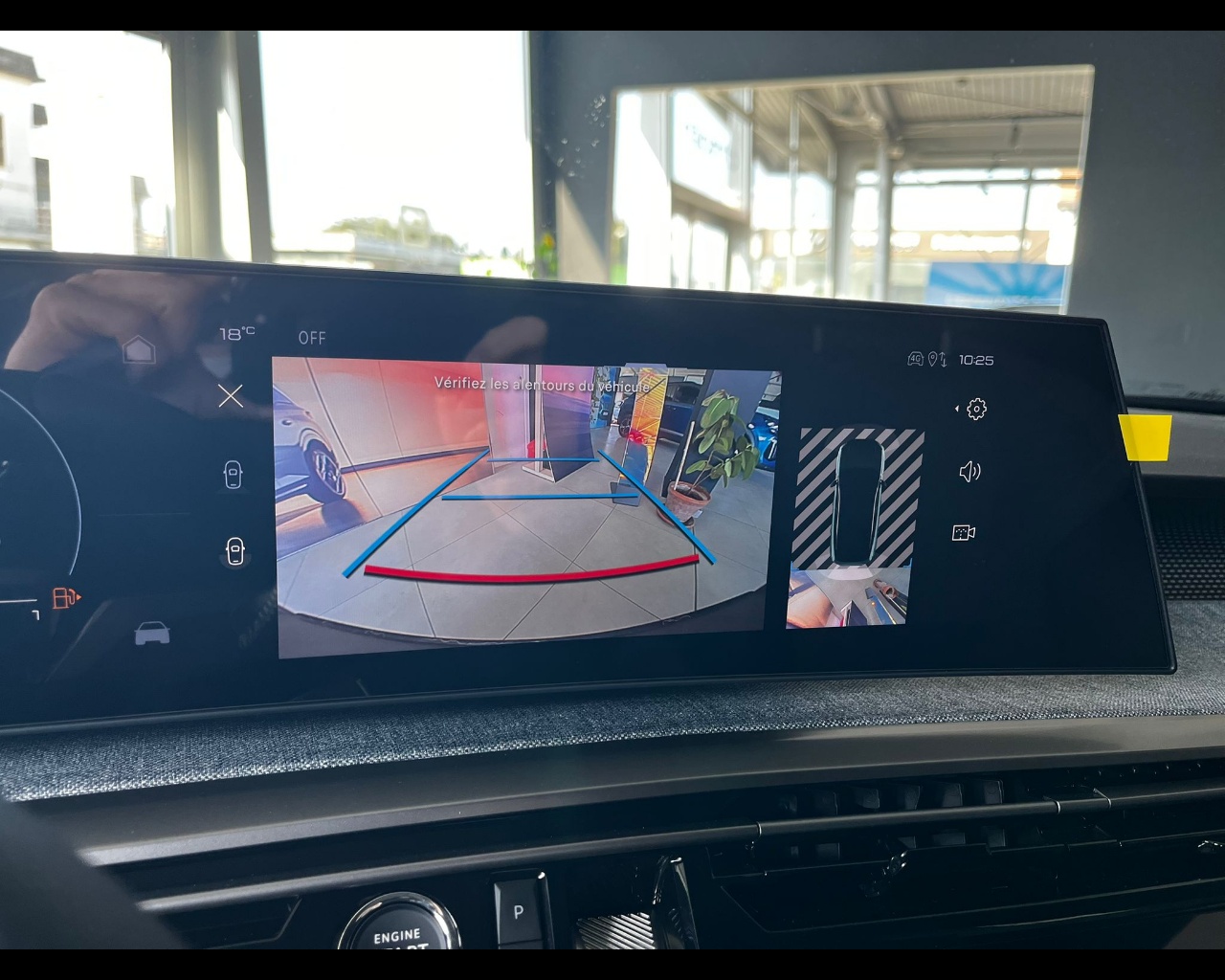 Foto PEUGEOT Nuova 3008 GT - Plug-in HYBRID 195