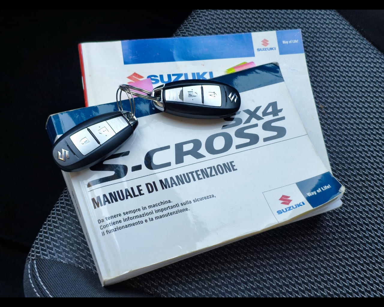 Foto SUZUKI S-Cross 1.6 ddis Easy 2wd
